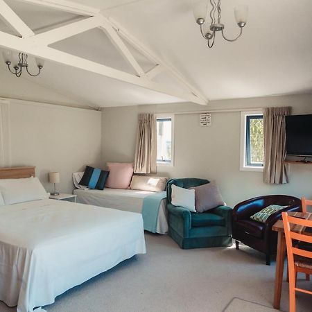 Villa The Hen House Kaipara Flats Exterior foto