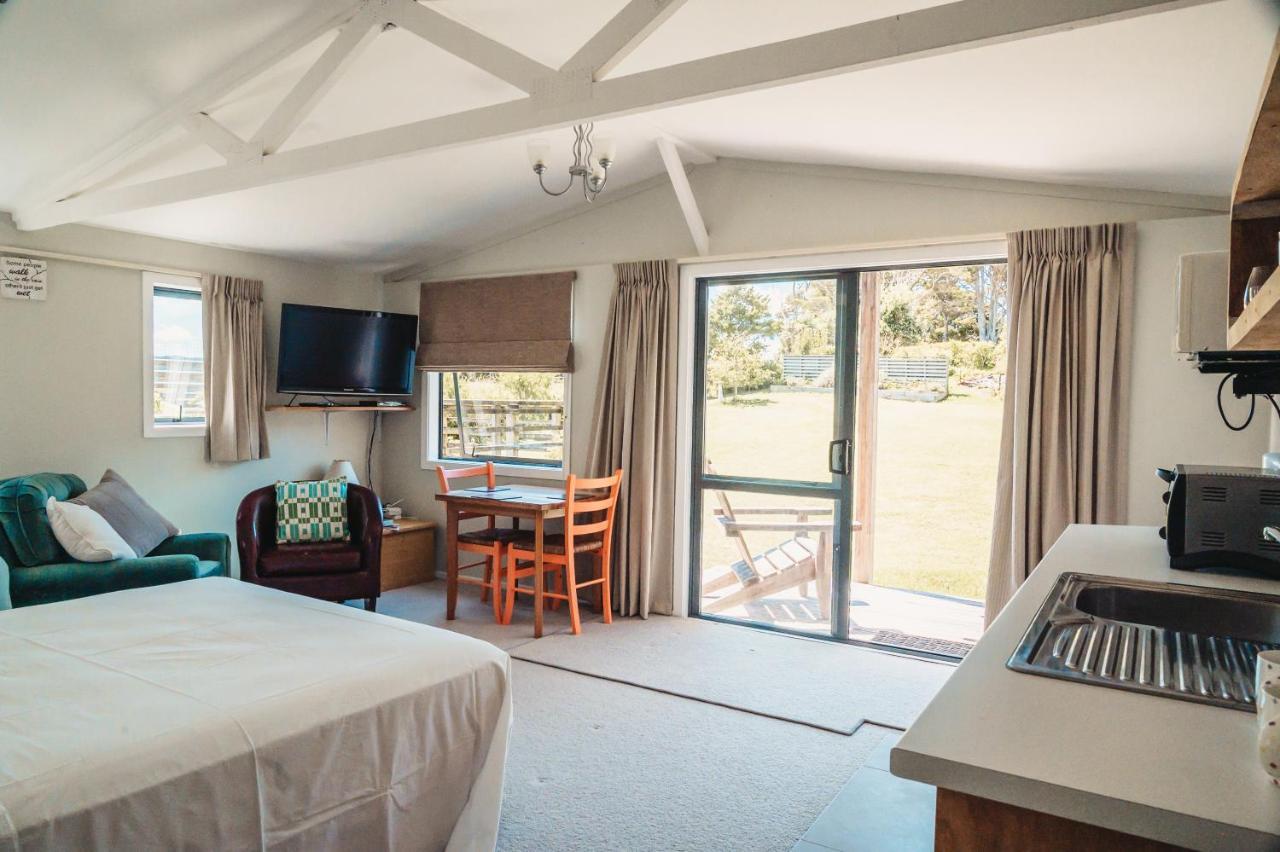 Villa The Hen House Kaipara Flats Exterior foto